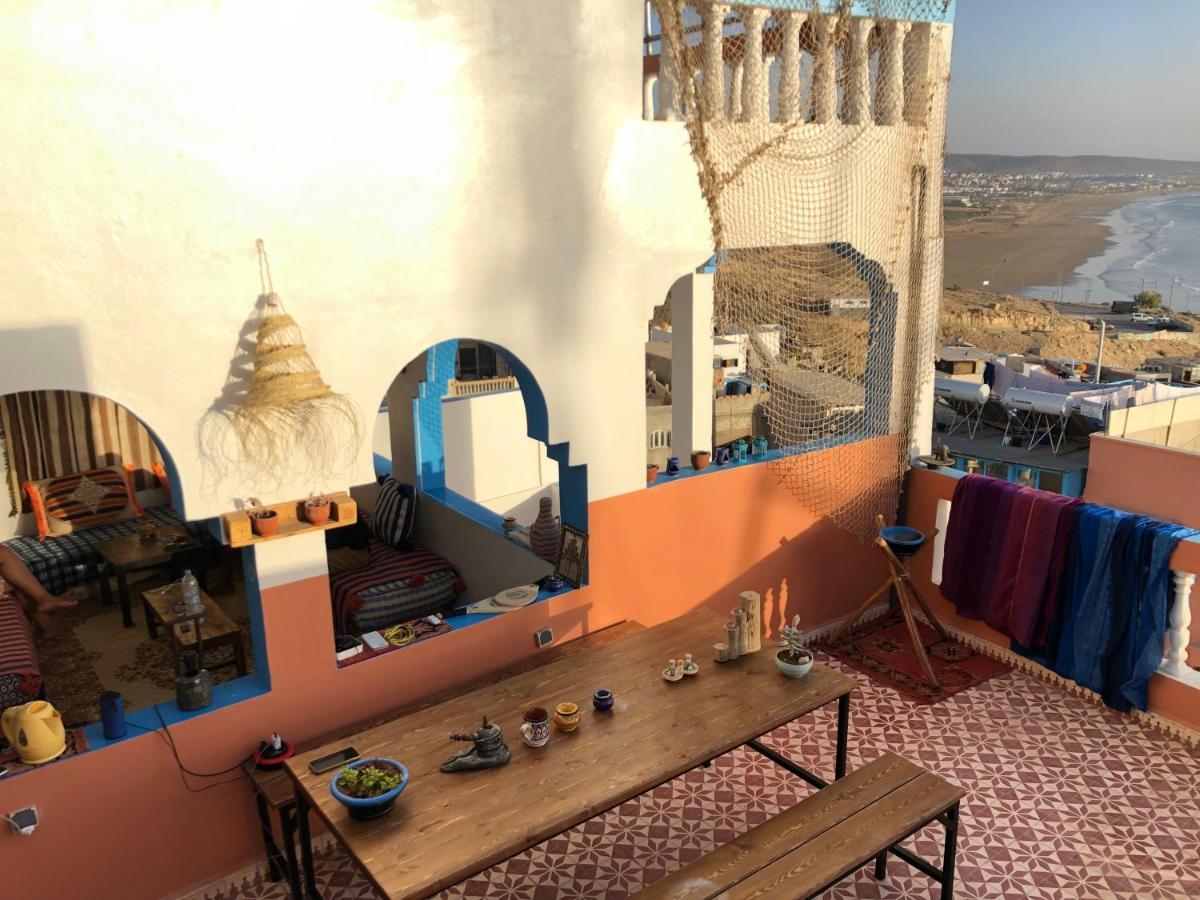 Binic Surf House Bed & Breakfast Taghazout Exterior foto