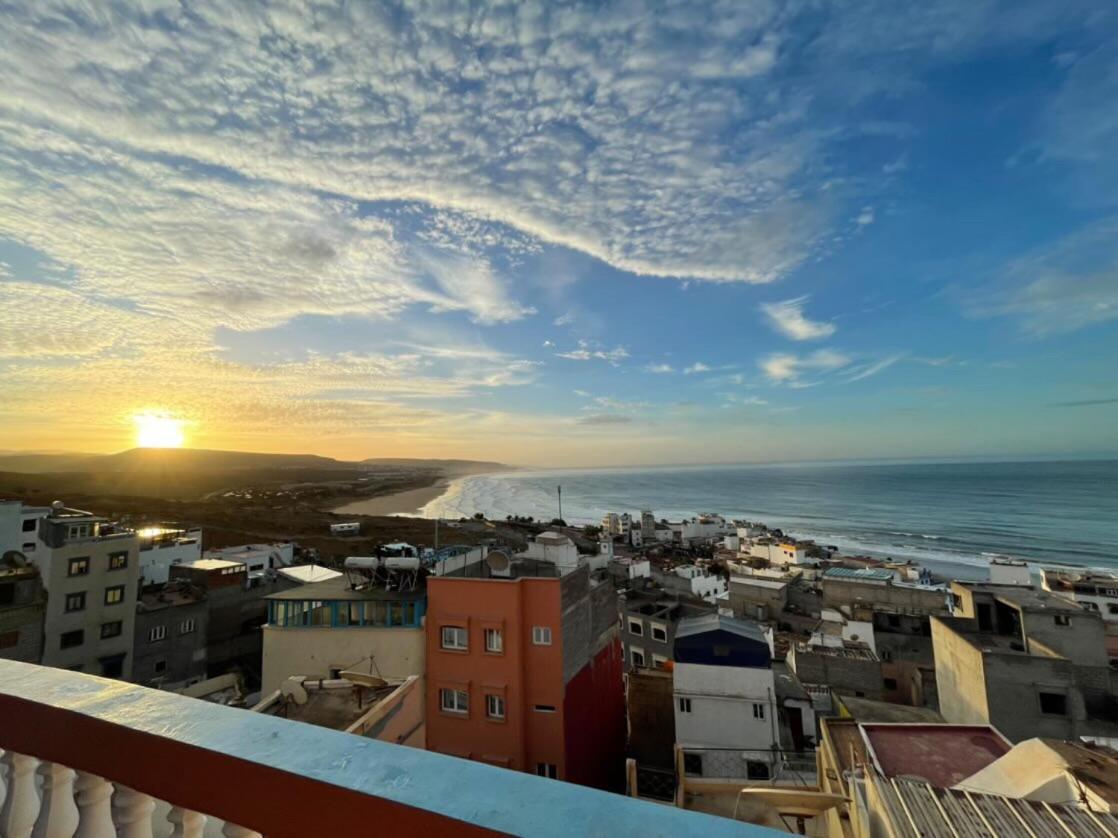 Binic Surf House Bed & Breakfast Taghazout Exterior foto